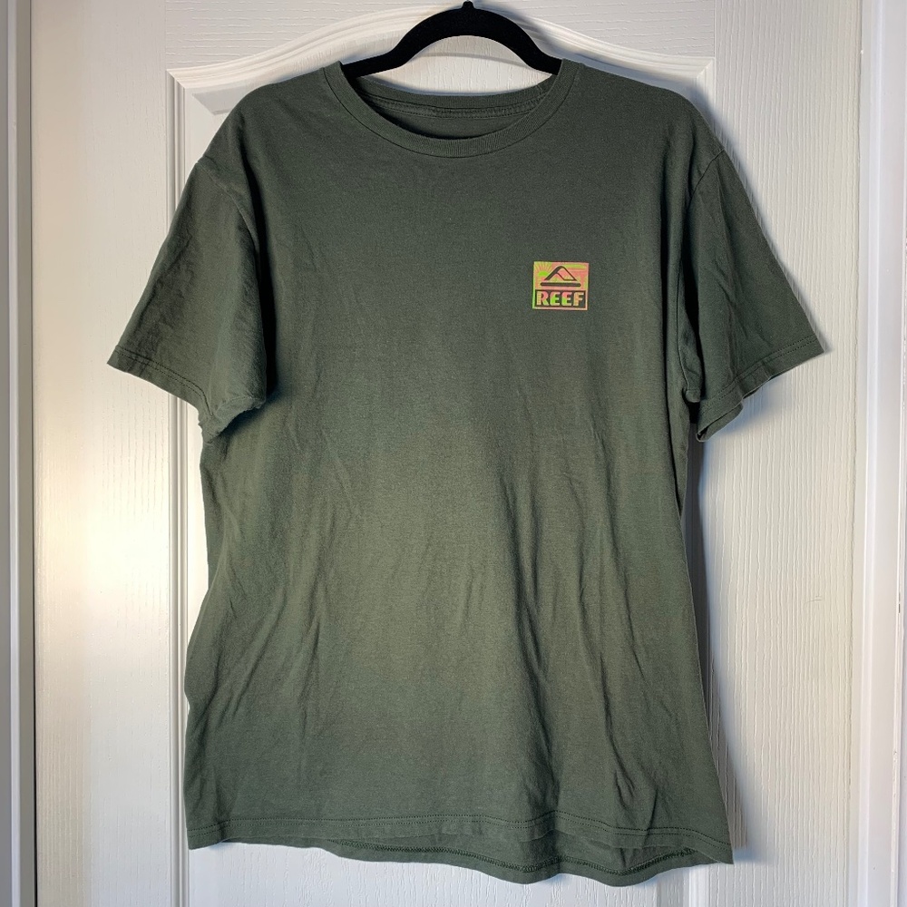 Reef Men’s Graphic Logo‎ T-Shirt Size L Olive Green Surf Skate Streetwear Tee
